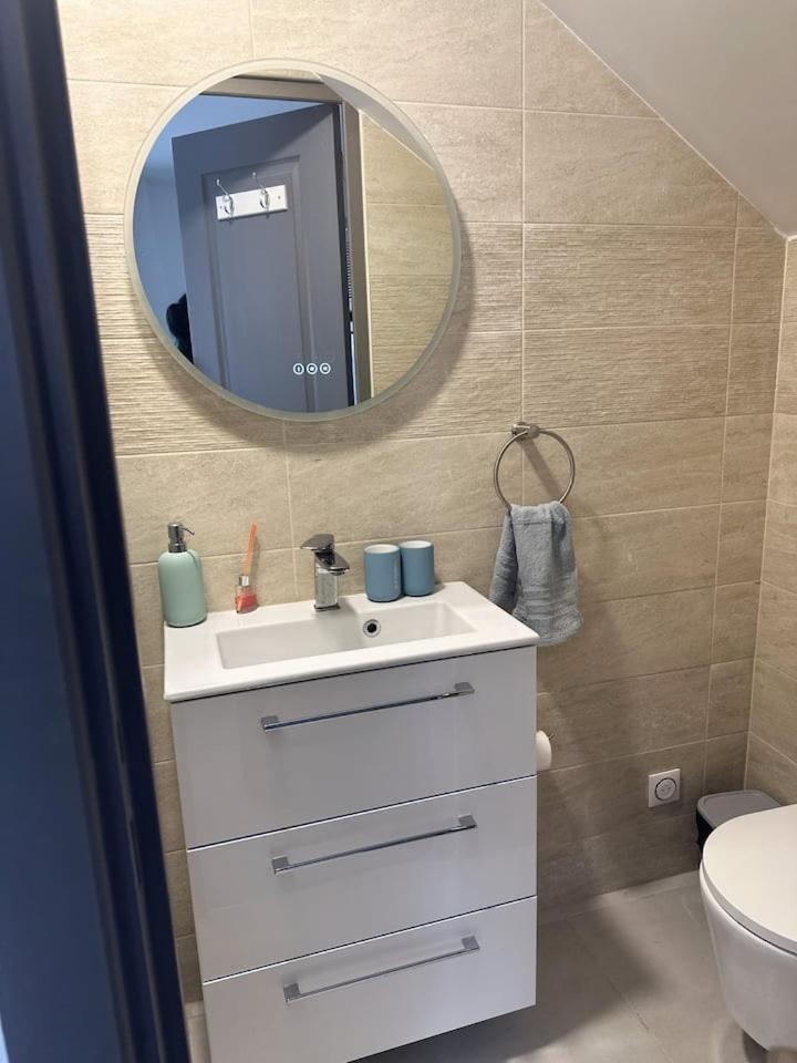 Chambre Privee Pour 4 Personnes En Banlieue Parisienne A Bondy Esterno foto